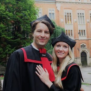 Meet your Posher, Dea